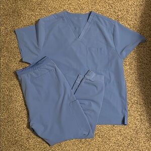 Men’s Mandala Scrub Set with 3 pocket top and 7 pocket joggers- size 2XL